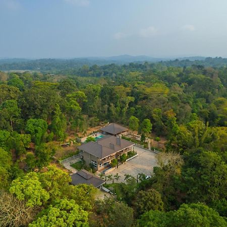 Coffee & Mist Luxury Villa- Comp Breakfast, Pool, Lounge, And Coffee Estate By Stayvista Madikeri Exterior foto