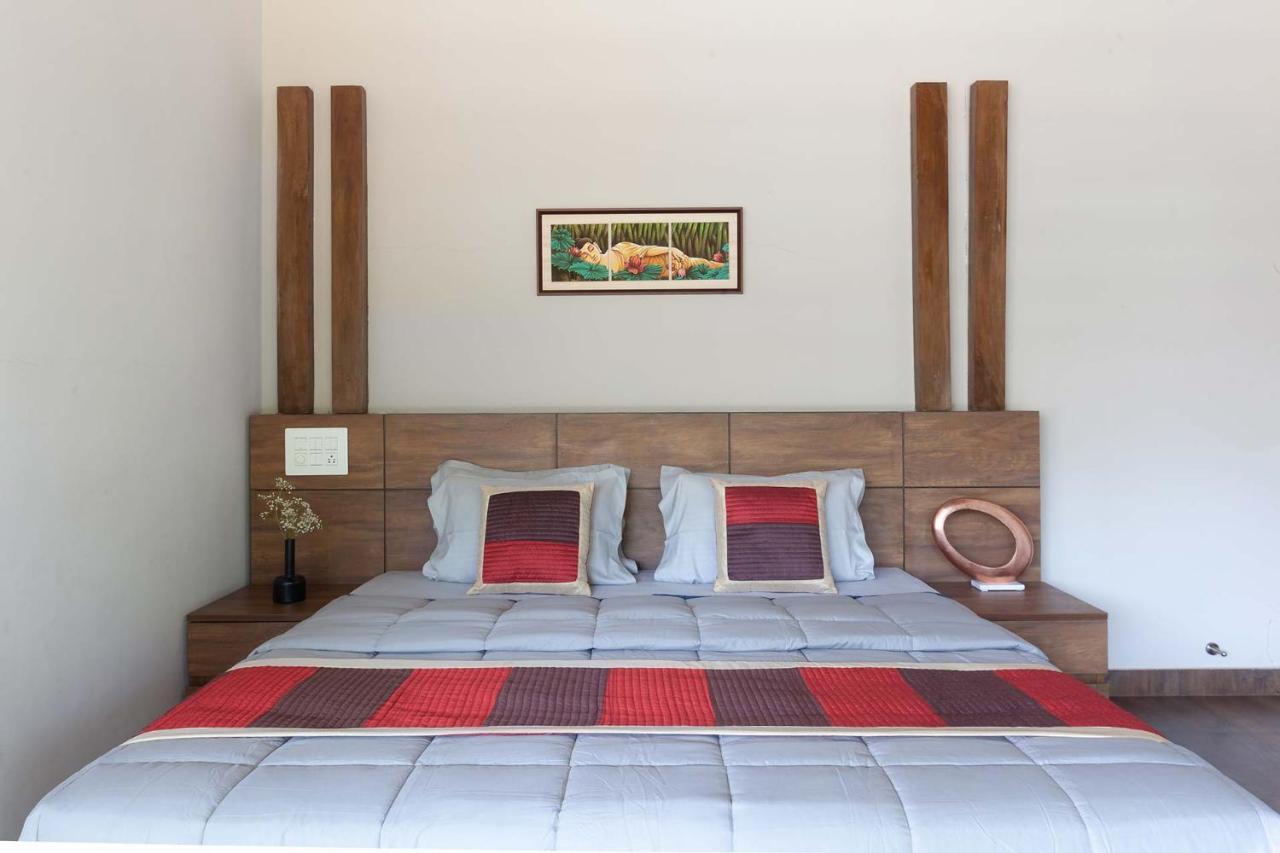 Coffee & Mist Luxury Villa- Comp Breakfast, Pool, Lounge, And Coffee Estate By Stayvista Madikeri Exterior foto