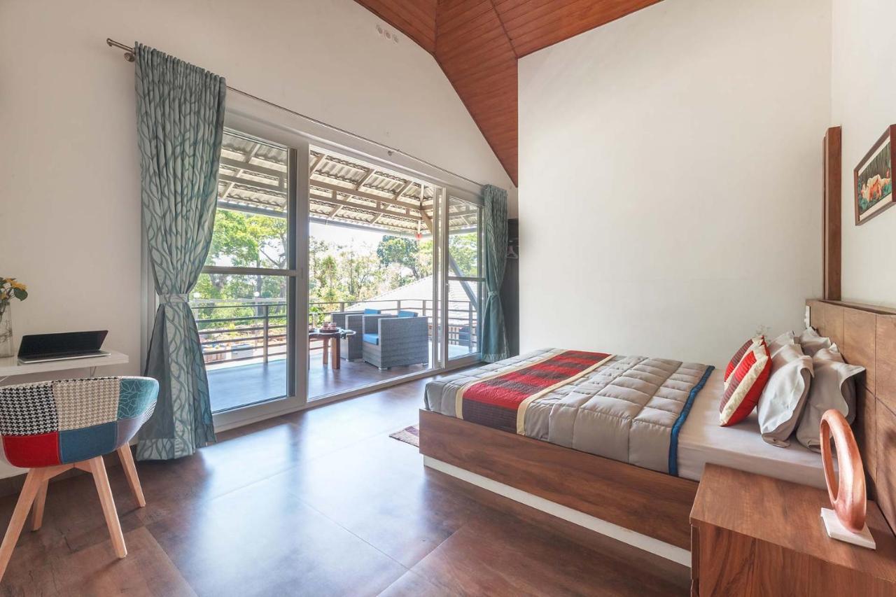 Coffee & Mist Luxury Villa- Comp Breakfast, Pool, Lounge, And Coffee Estate By Stayvista Madikeri Exterior foto